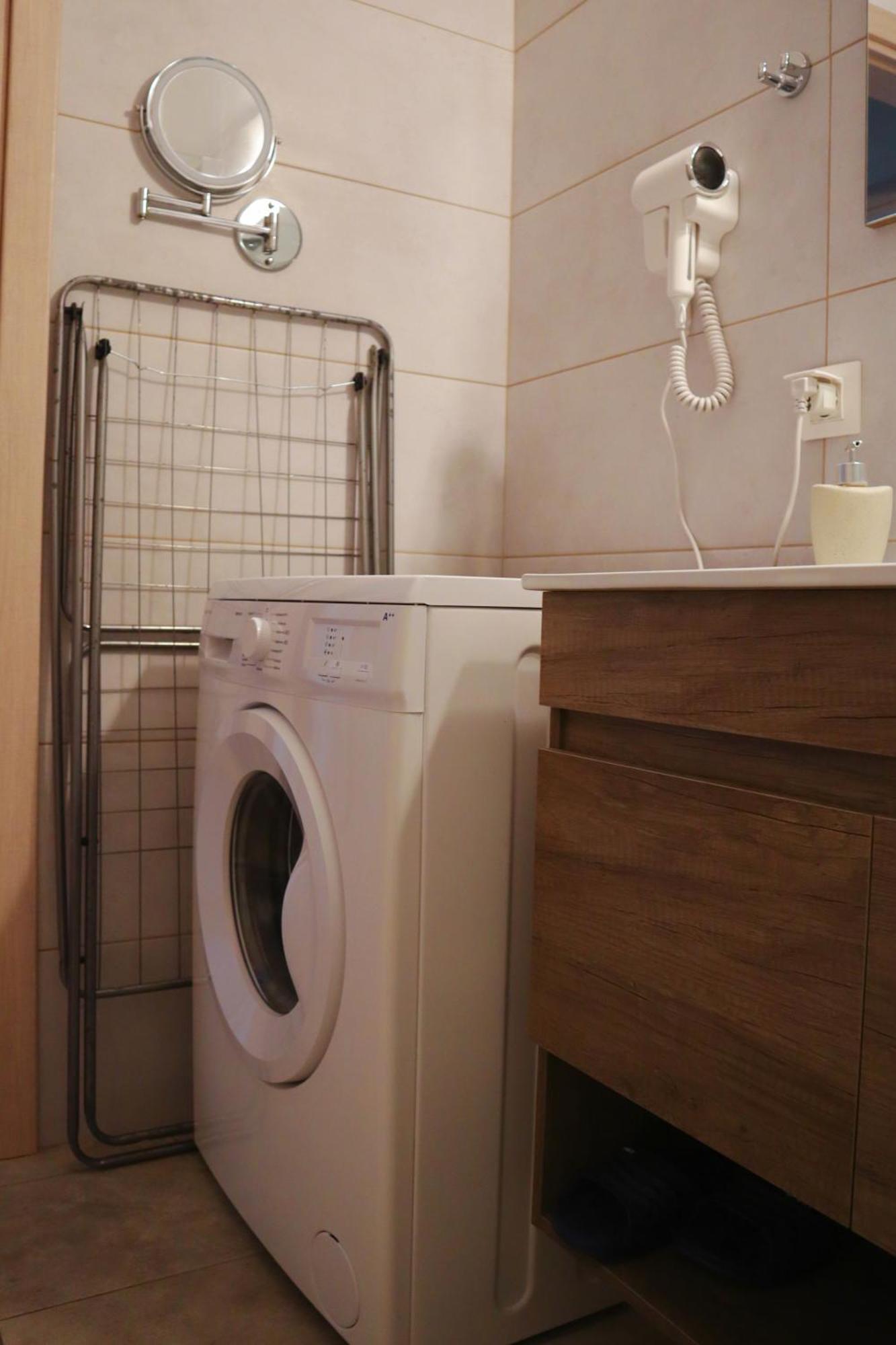 Dafni City Apartment 2 Athene Buitenkant foto